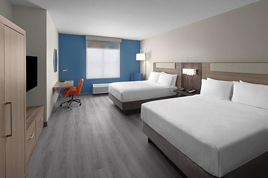 Photo 1 of 5 of Standard 2 Queen Beds