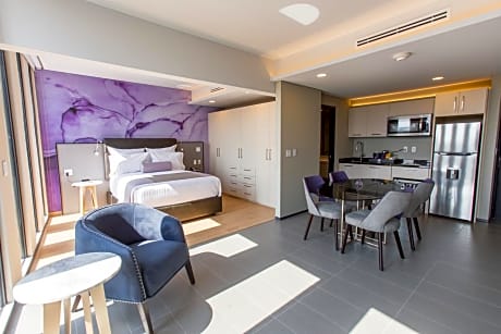 Junior Suite King