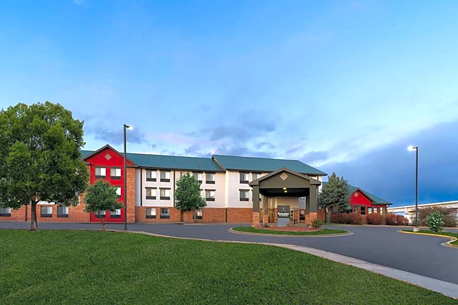 SYLO Hotel Denver Airport, a Ramada by Wyndham