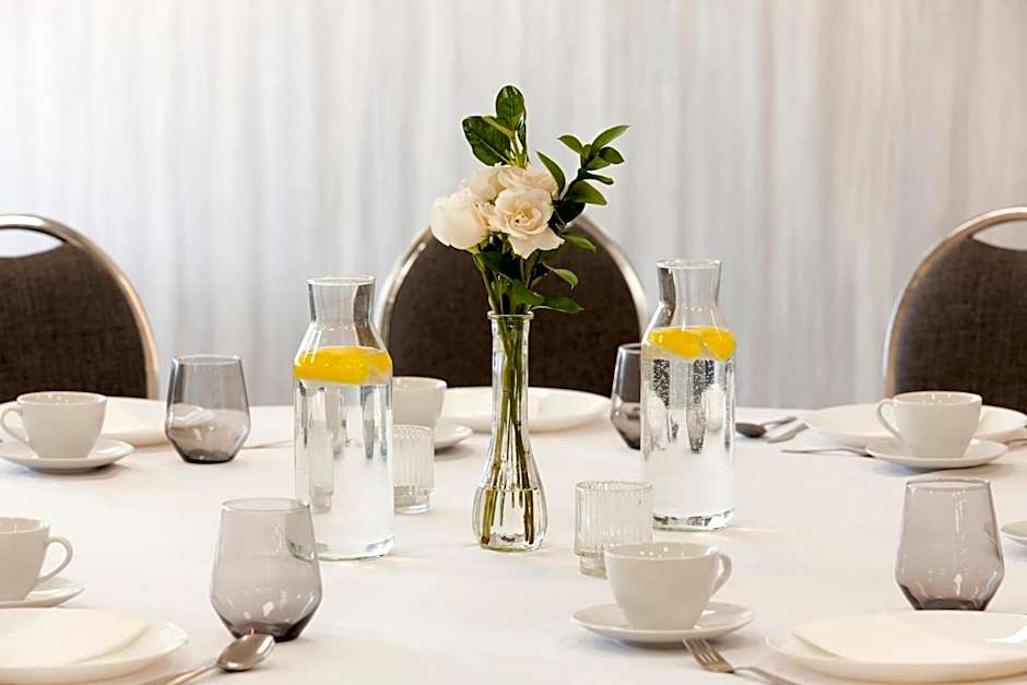 Strata Hotel