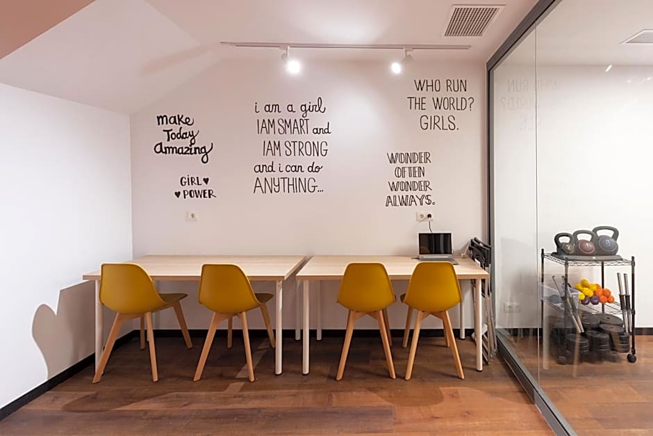 Hostelle - Women only hostel Barcelona