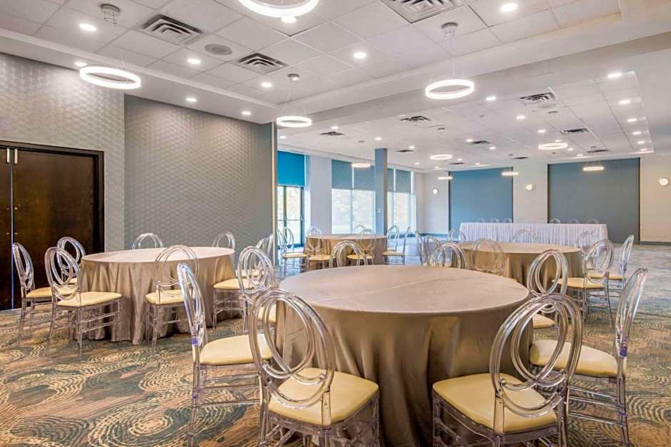 Quality Inn & Conference Centre