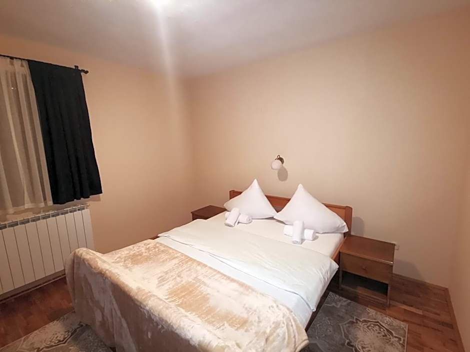 Hotel Gacka