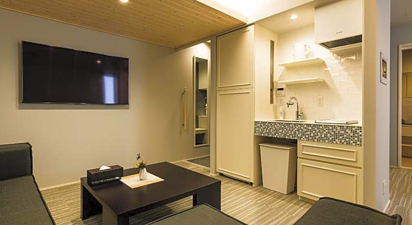 GRAND BASE Yakuin Odori