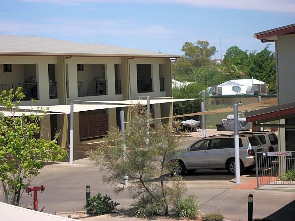 Spinifex Motel and Serviced Apartments