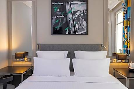 classic room with spa access