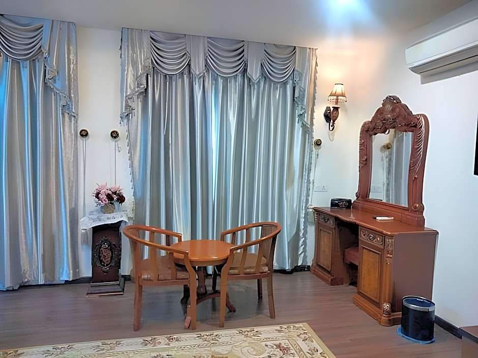 K Garden Hotel Parit Buntar