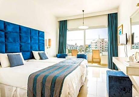 Double or Twin Room with Inland View