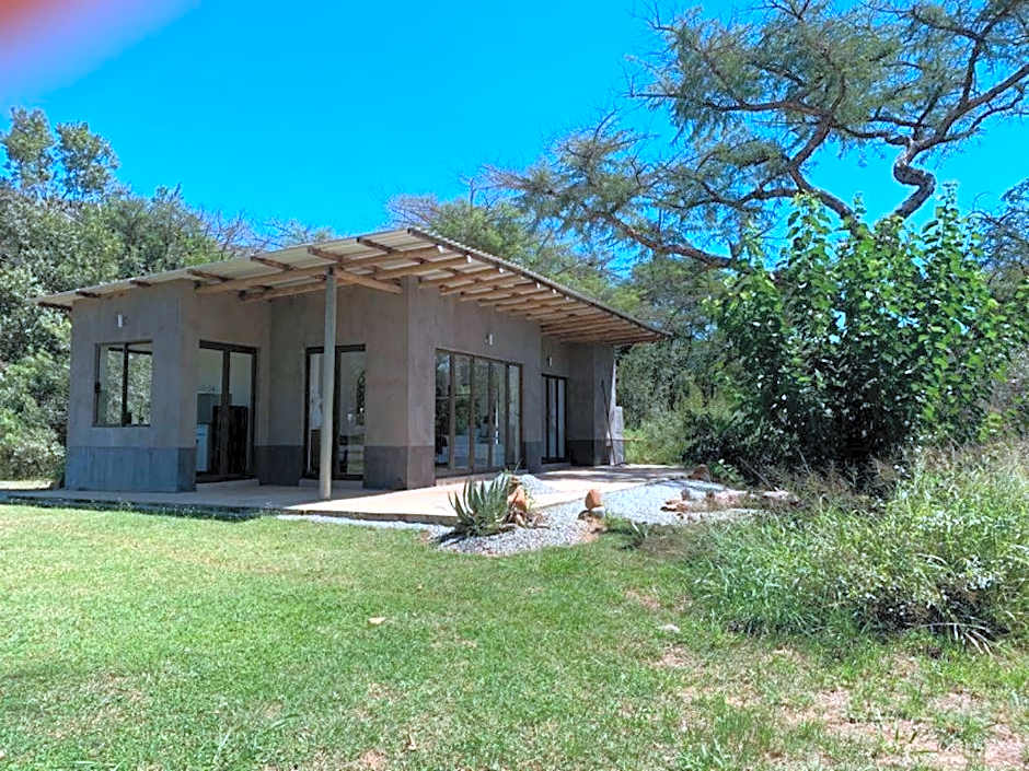 Crocodile Sands River Lodge