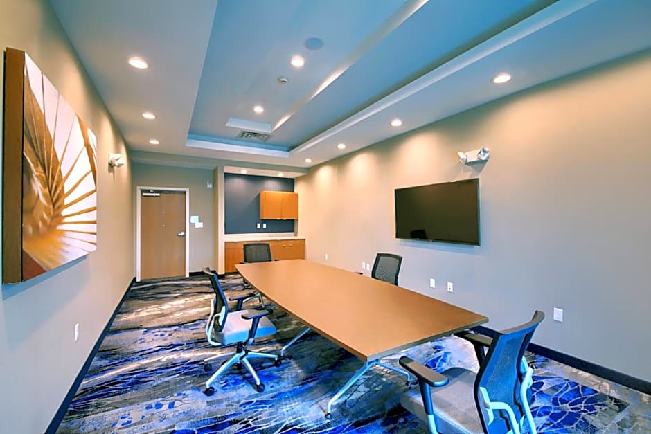 Fairfield Inn & Suites by Marriott Dallas Cedar Hill