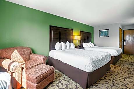 2 queen Beds Non Smoking