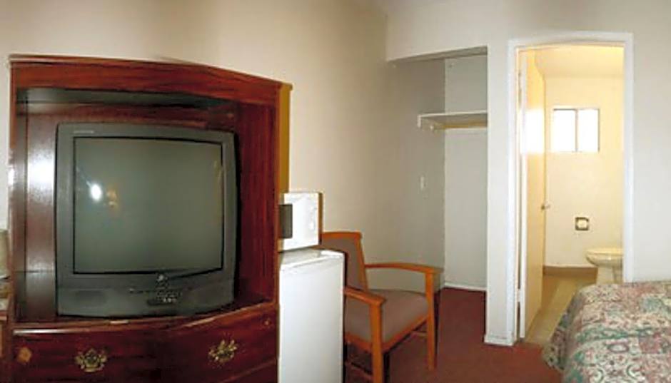 Sunset Inn and Suites West Sacramento