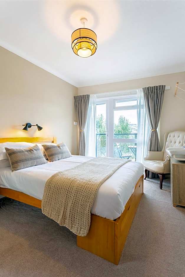 Avoncourt Lodge