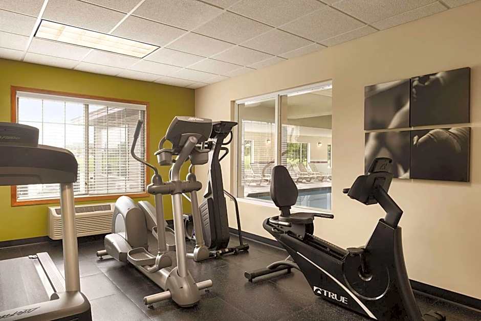 Country Inn & Suites by Radisson, Mankato Hotel and Conference Center, MN