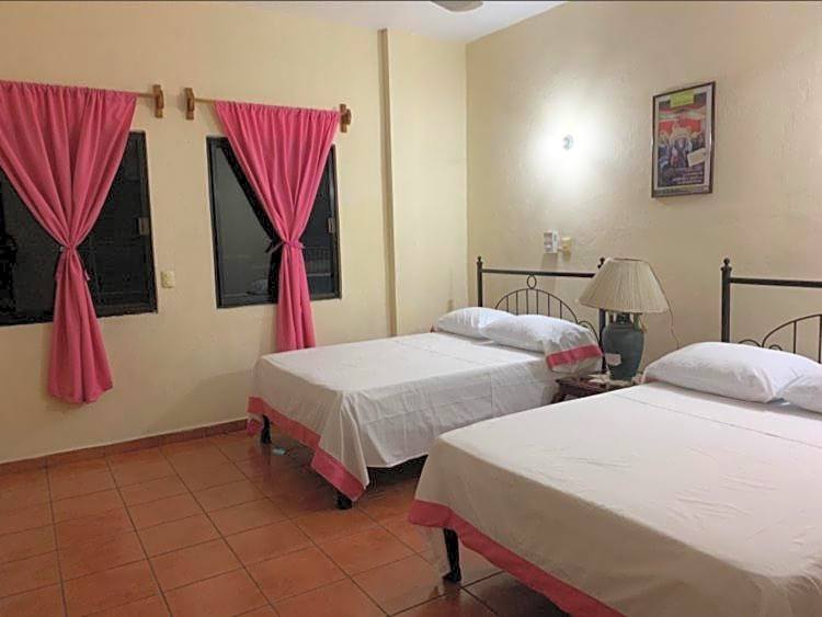 Hotel Jacaranda