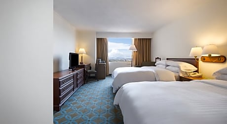 Deluxe Room, 2 Double + Complimentary Flex Office