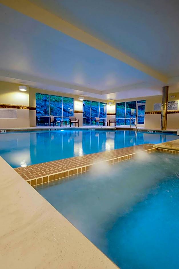 Courtyard by Marriott Lenox Berkshires