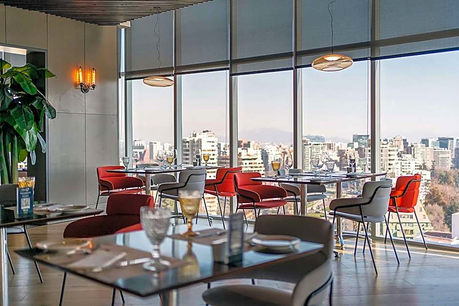 DoubleTree by Hilton Santiago Kennedy, Chile