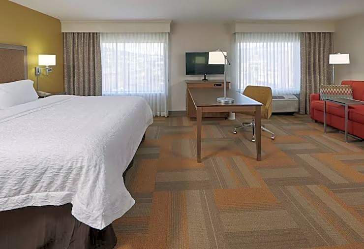Hampton Inn By Hilton & Suites Hood River