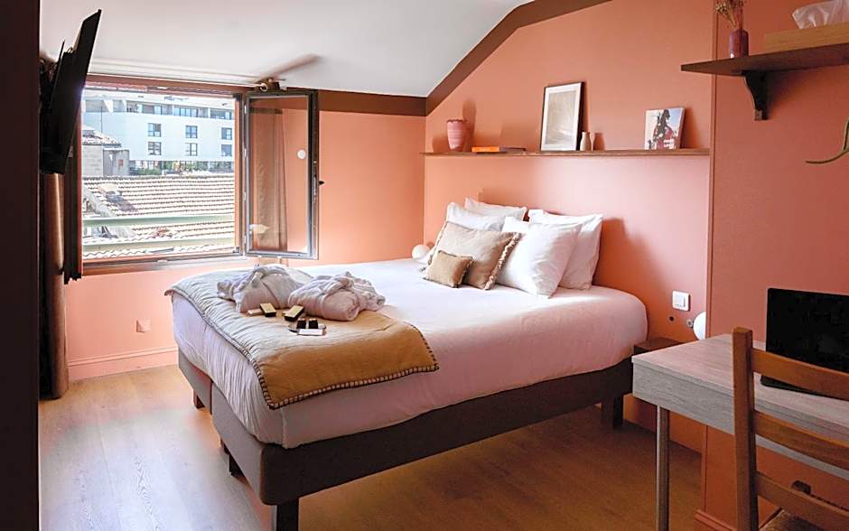 Hôtel ROSA - Bordeaux Centre Gare Saint Jean