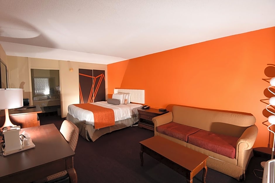 Howard Johnson by Wyndham Salem Hotel & Conference Center