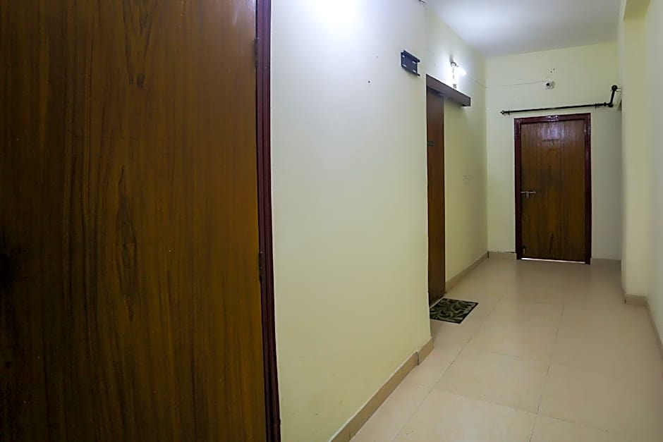 Saga Guest House by OYO Rooms – Calcutta, LA