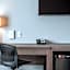 Amsterdam Inn & Suites, an Ascend Collection Hotel