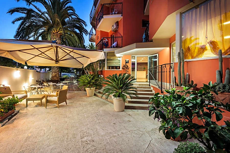 Hotel Fenix