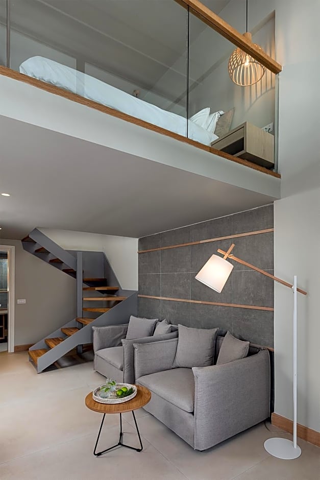 Ikones Seafront Luxury Suites