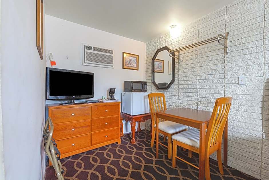 Sonrise Inn Lincoln Hwy By OYO