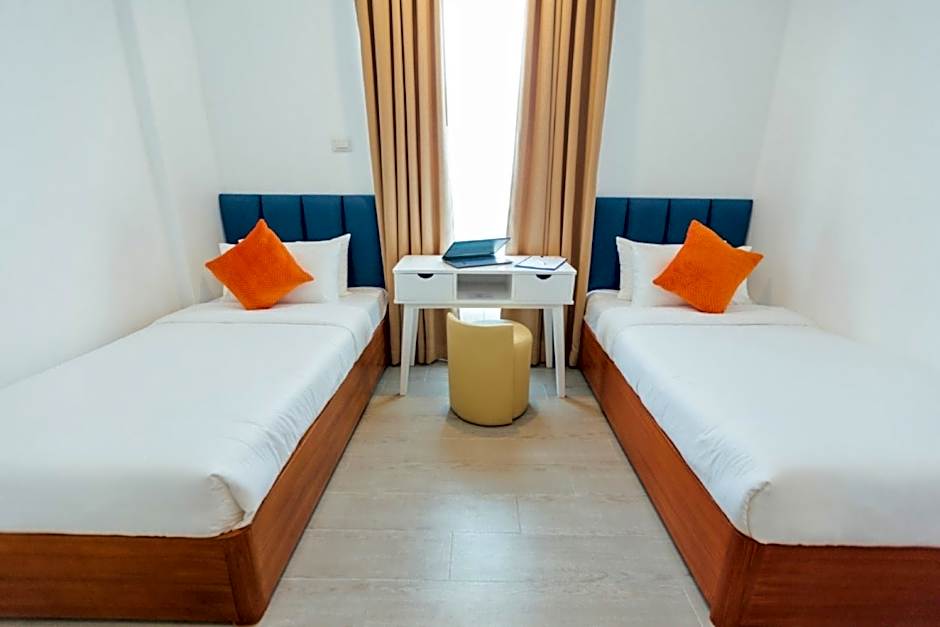 Coast Wise Hotel Dumaguete