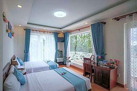 Quadruple Room with Balcony