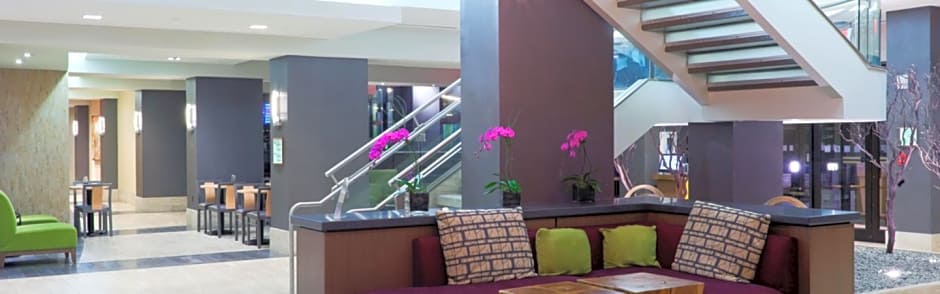 Holiday Inn Secaucus Meadowlands – Secaucus, NJ