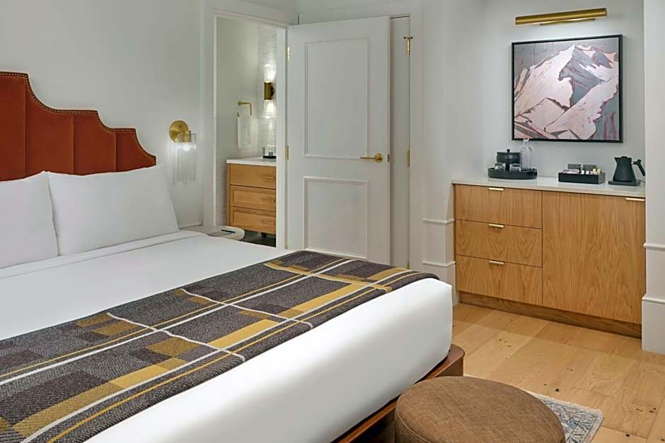 Asher Adams, Autograph Collection