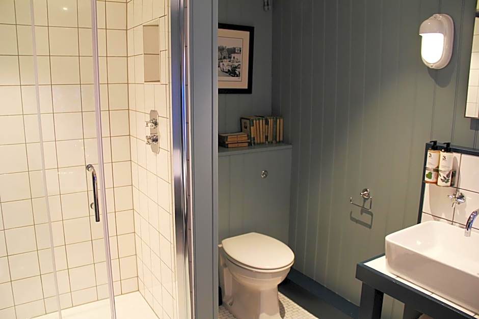 Bel And The Dragon-Churt