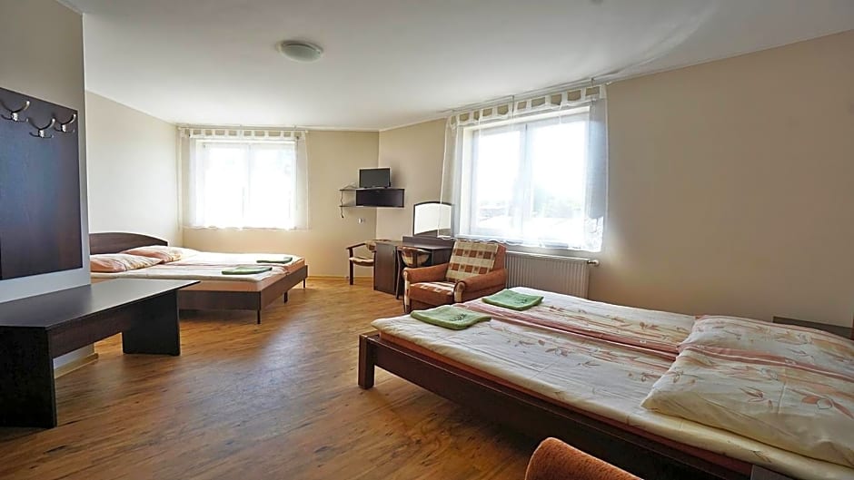 Willa Białe Piaski Pokoje i Noclegi Białogóra