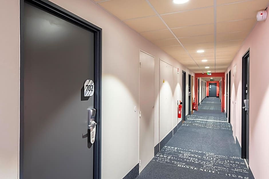 B&B HOTEL Nice Aéroport Arenas