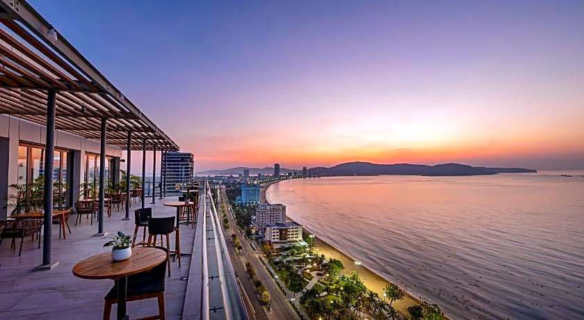 Anya Premier Beachfront Hotel Quy Nhon