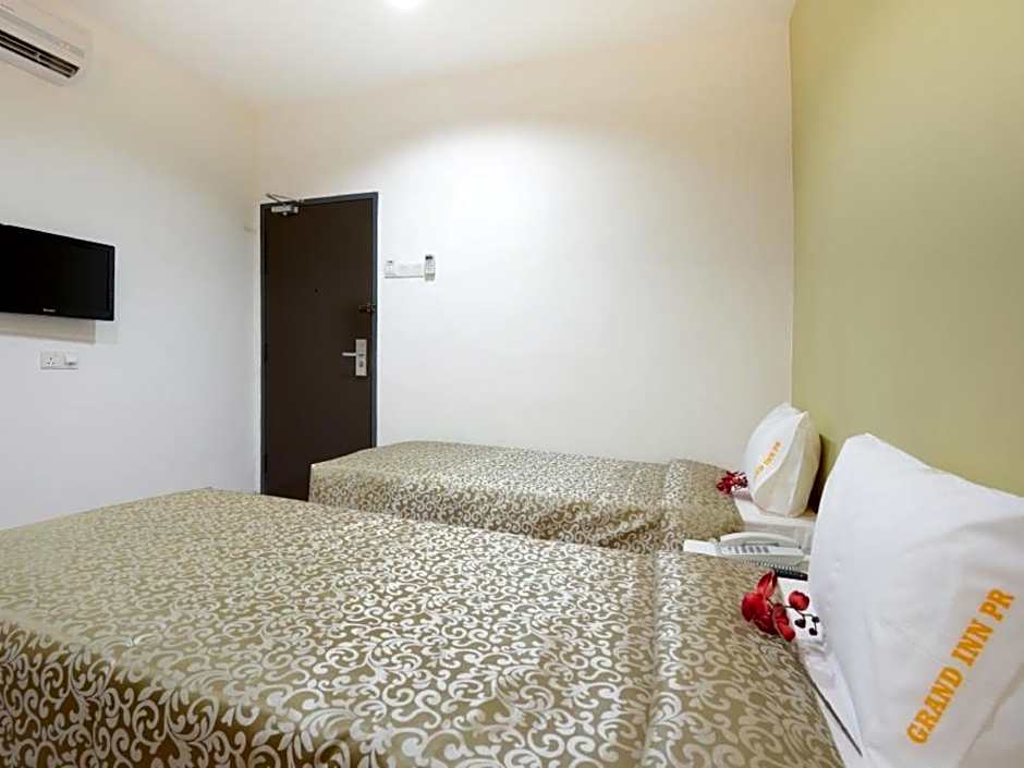 Swing & Pillows @ Grand Inn George Town Penang 