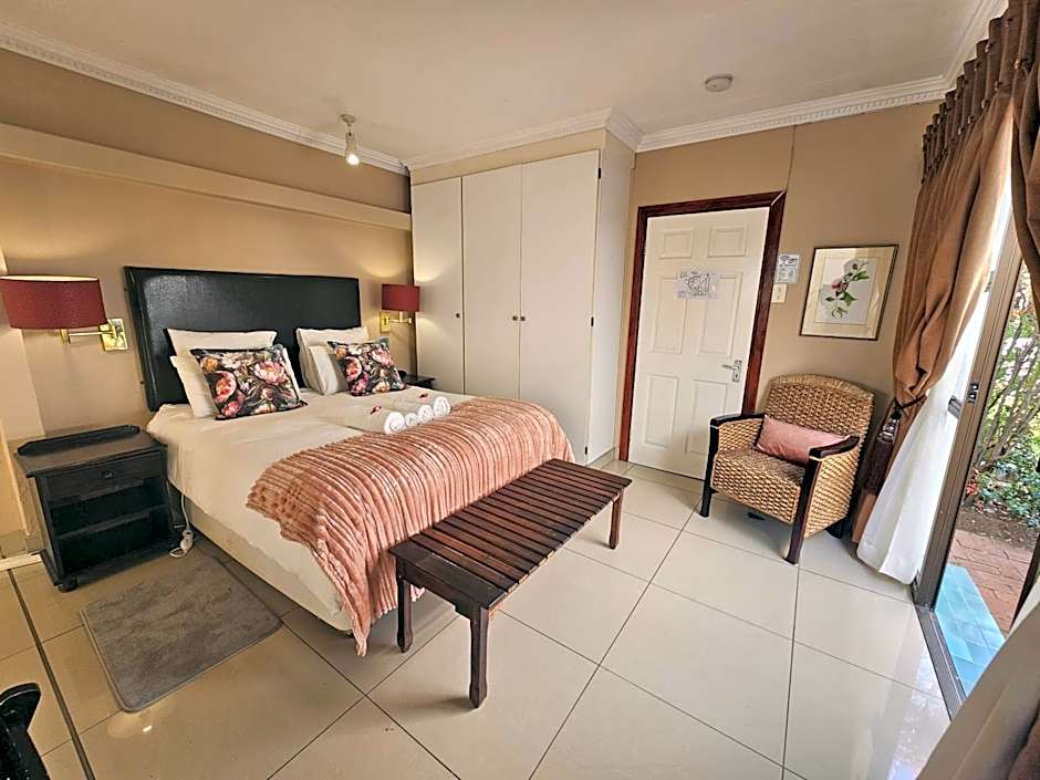 Bettie's Luxury Lodge