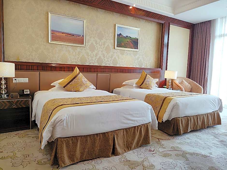 Suqian Shangyang Lake New Century Hotel