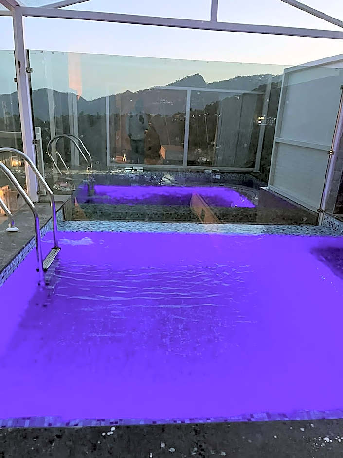 Photo 1 of 1 of Penthouse