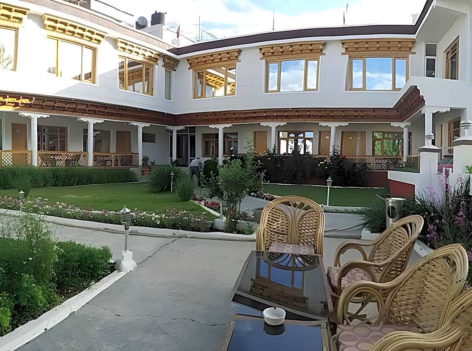 Zambala Inn