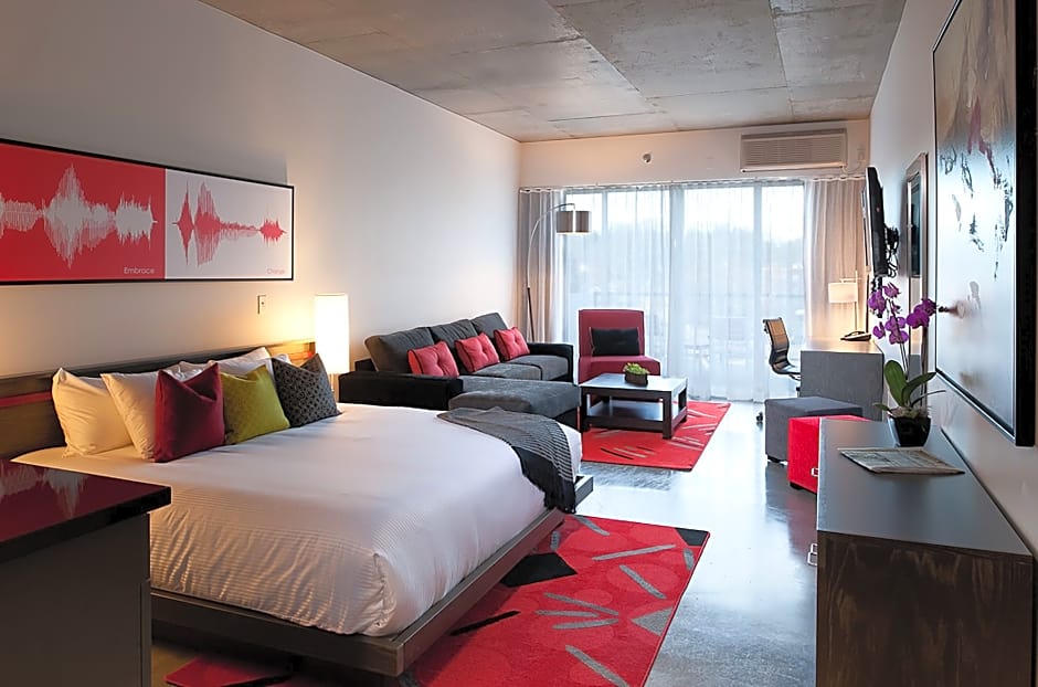 HotelRED