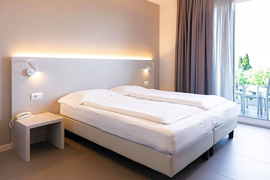 Hotel Paradiso