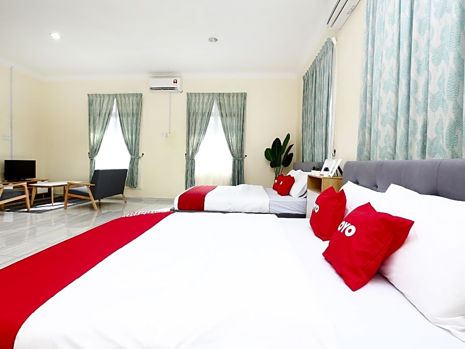 OYO 89607 Aloha Chalet