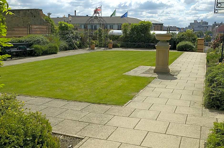 Crowne Plaza Royal Victoria Sheffield By IHG