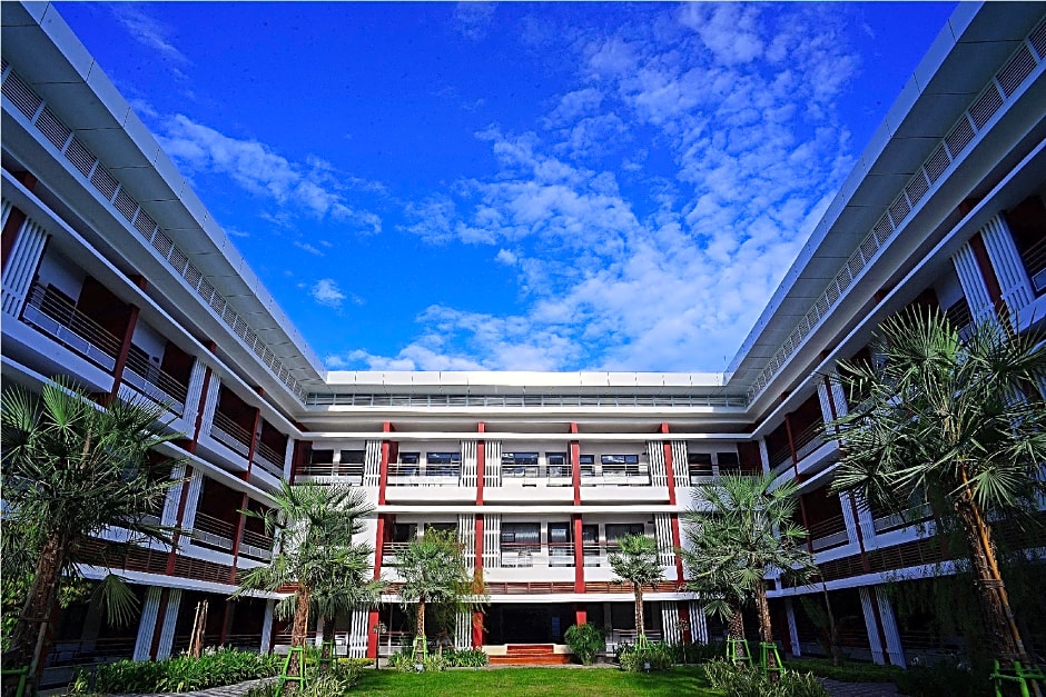 Bagan Star Hotel
