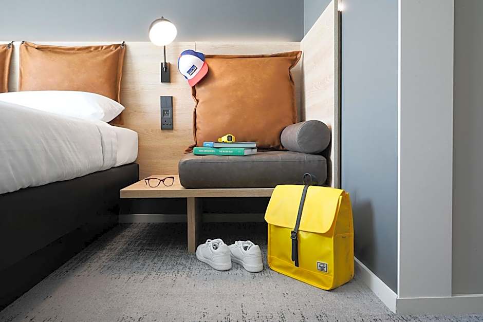 Moxy Bristol