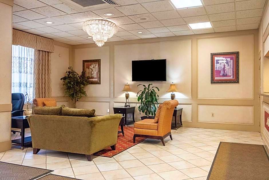 Quality Inn & Suites Indiana South
